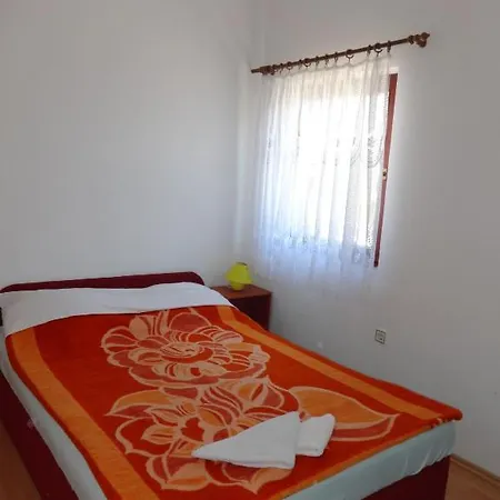 Palma Apartman Vir